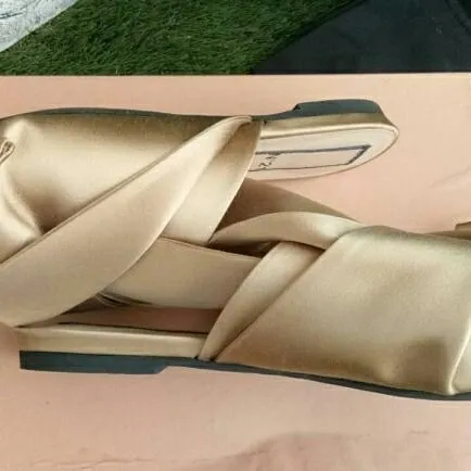 Knot Sandals