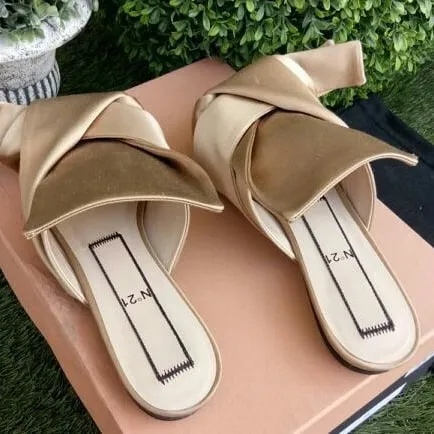Knot Sandals