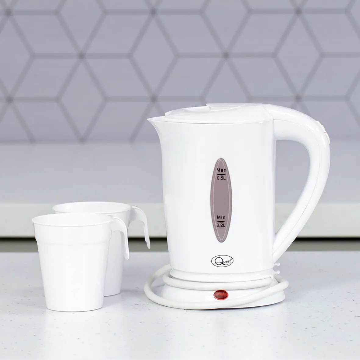 Quest 35440 Compact Travel Kettle / 0.5 litres / 600 Watt/Dual Voltage/Indicator Light/Includes 2 Cups/White