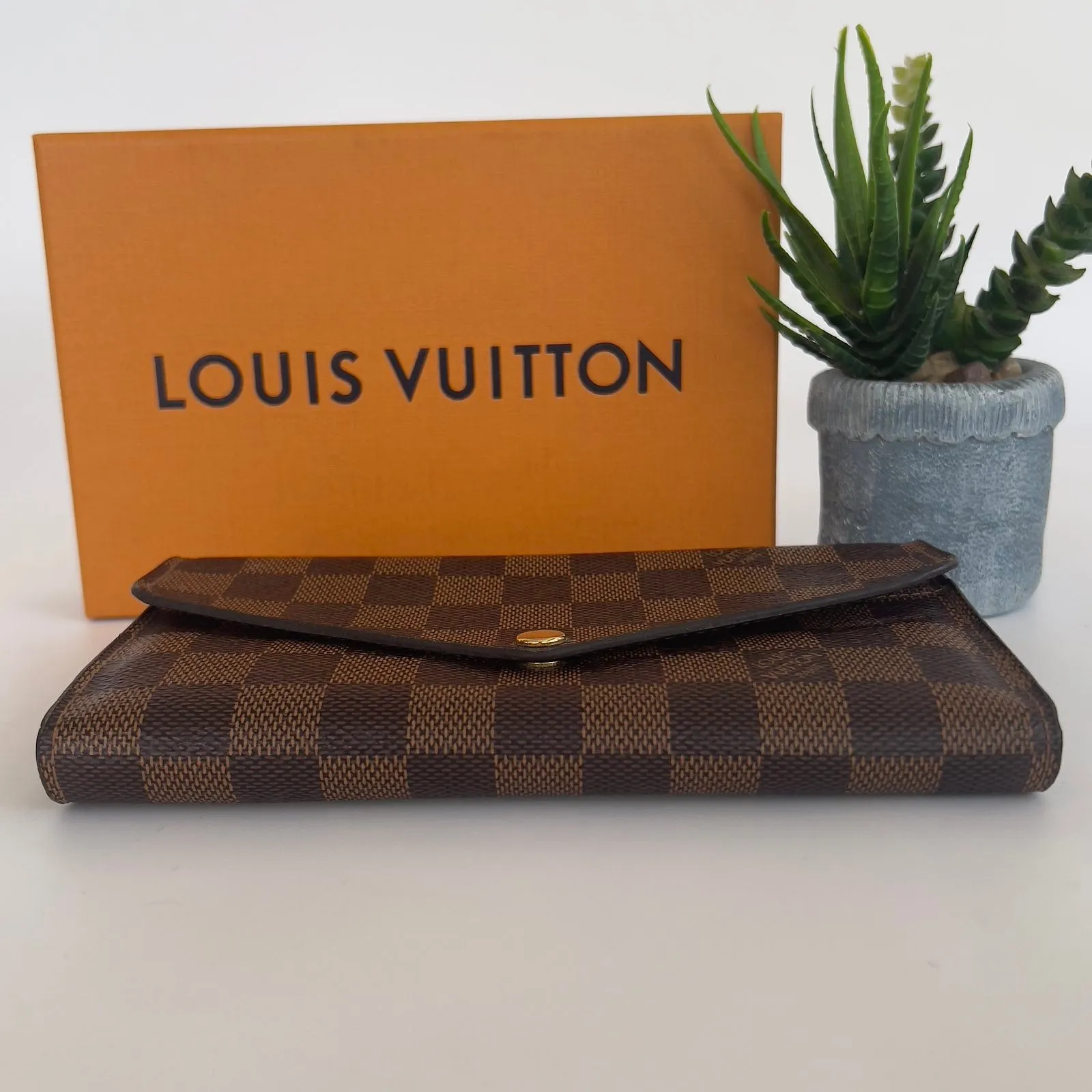Sarah Wallet